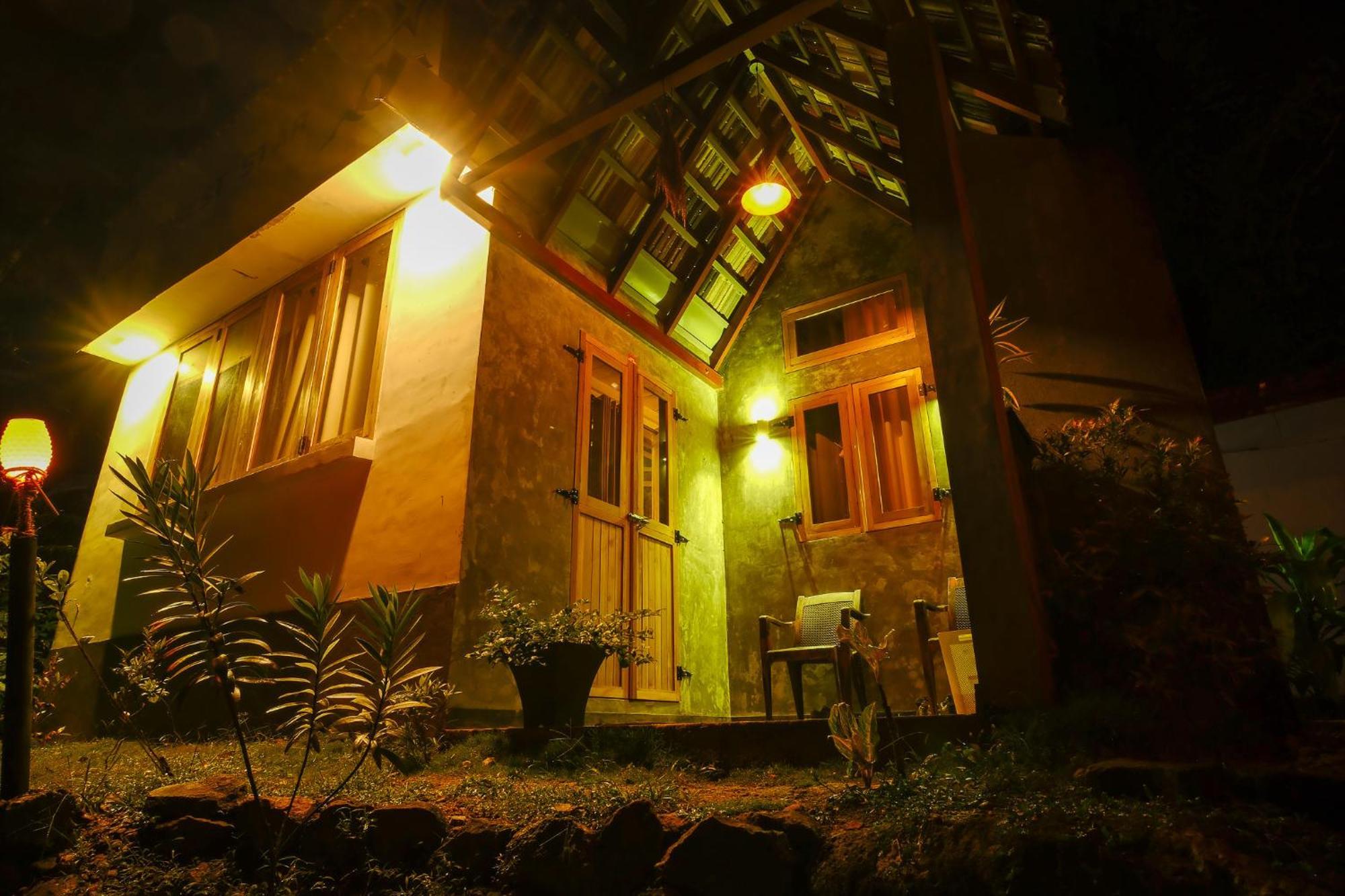 Rain Forest Star Deniyaya Exterior foto